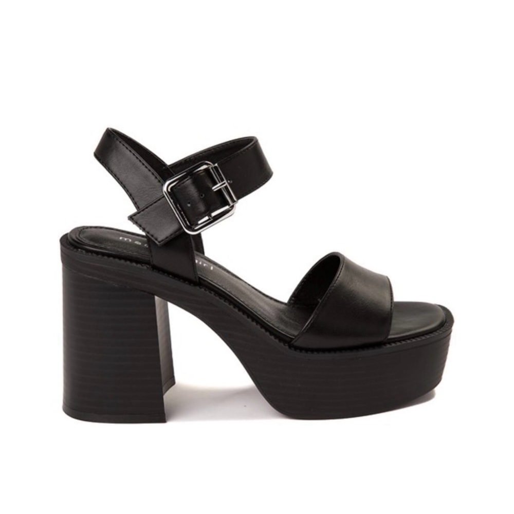 Steve Madden/Madden Girl platform sandals
